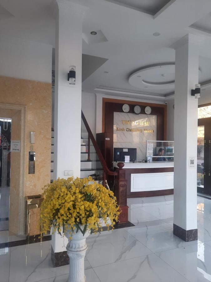 Hotel Nha Nghi Trung Hau Mong Cai Exterior foto